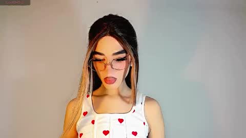 dolarcity760752 online show from November 19, 9:19 am