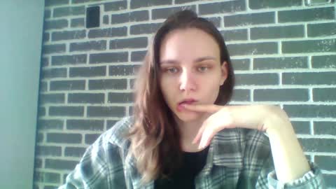 dolcezza_ online show from April 17, 11:23 am