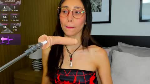 Bella  online show from April 10, 8:24 pm