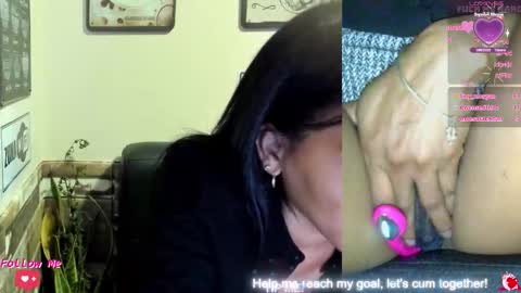 Snapshot of doll_lorenn26 chatting on October 9, 7:08 pm doll_lorenn26 online show from October 9, 7:08 pm