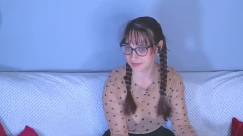Tessa online show from July 13, 2:20 pm