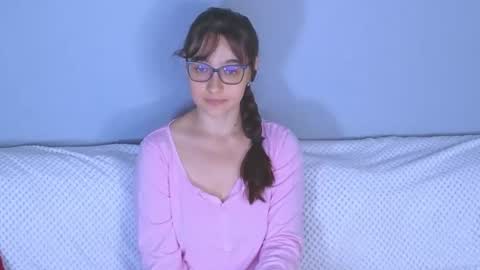 Tessa online show from July 20, 2:30 pm