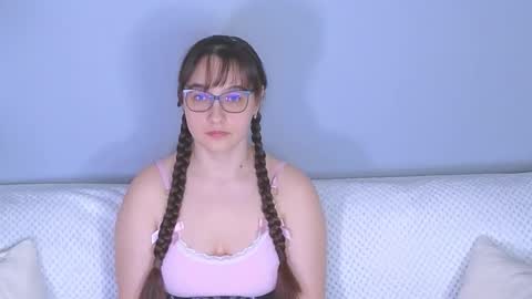 Tessa online show from February 11, 4:33 pm