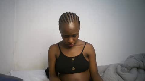 dollberry online show from February 18, 2:27 pm