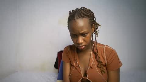 dollberry online show from February 6, 5:51 pm