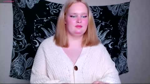 Miss Rose online show from February 11, 8:12 pm