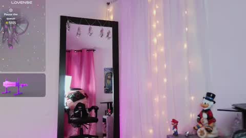 dollsquirtt online show from February 22, 9:04 pm