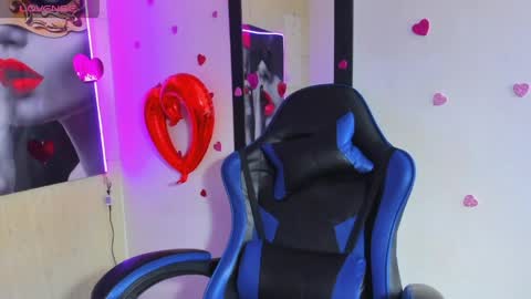 dolly_boob online show from June 5, 6:52 am