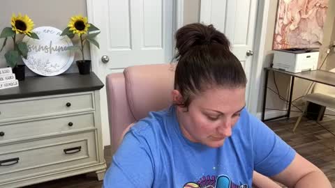 Dolly online show from February 27, 9:25 pm