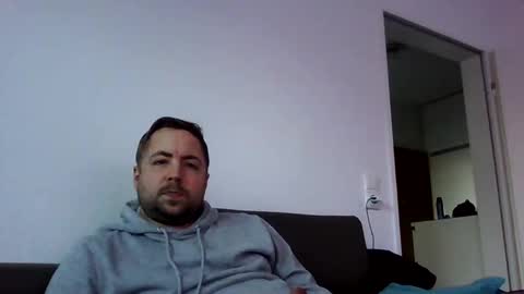 Snapshot of dombio_12 chatting on February 21, 3:43 pm dombio_12 online show from February 21, 3:43 pm