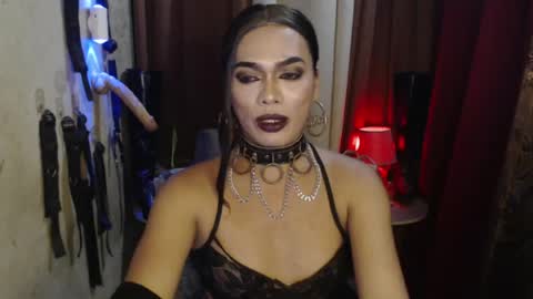 diana online show from July 18, 11:07 pm