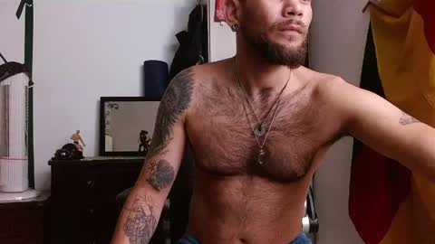 Logan - INDEPENDET MODEL online show from April 13, 3:11 am