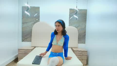 Dominic online show from April 18, 7:58 pm