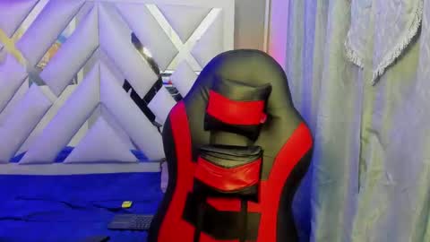 DOMI online show from February 25, 3:21 am