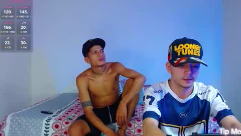 Snapshot of dominic_hanks chatting on November 2, 5:07 am DOMINIC AND ANDREW online show from November 2, 5:07 am