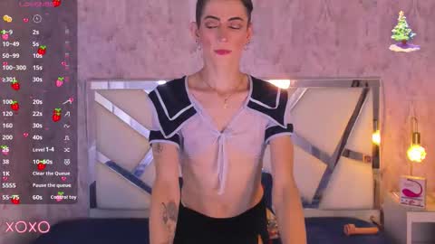 Dominic online show from December 15, 4:36 pm