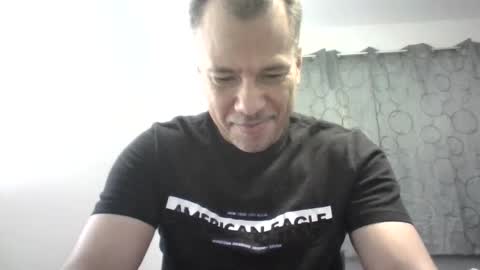 luis online show from January 2, 4:41 am