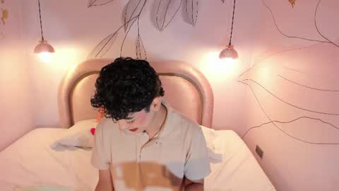 DOMINIC  online show from July 10, 8:35 pm