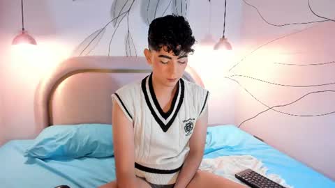 DOMINIC  online show from July 21, 8:11 pm