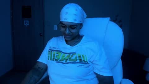 Dominick  online show from October 4, 11:57 pm