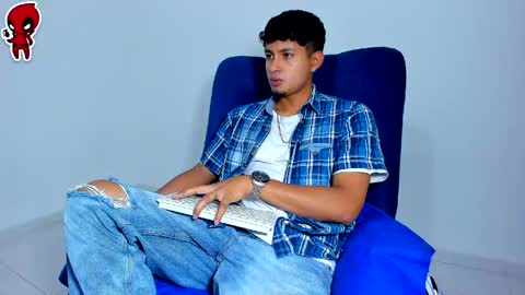  Dominic  online show from April 12, 2:15 am