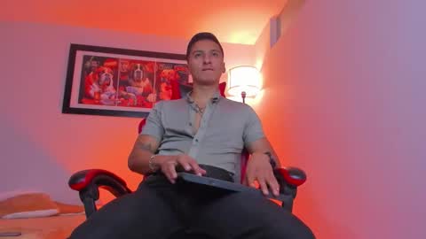 dominus_alpha online show from April 19, 3:51 am