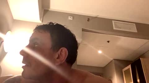 domnorwegian online show from April 6, 1:36 am