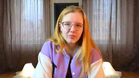 Macy online show from November 8, 8:06 am