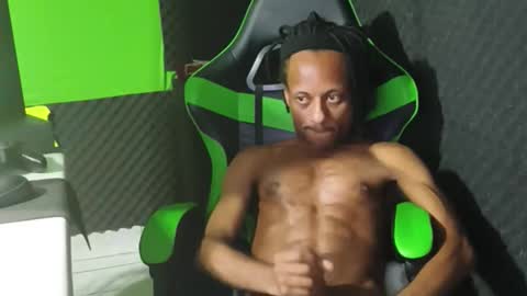 dondiego5511 online show from April 9, 6:19 am