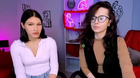 Donna online show from February 28, 3:26 pm