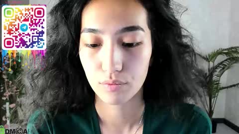 Aura online show from September 14, 3:42 am