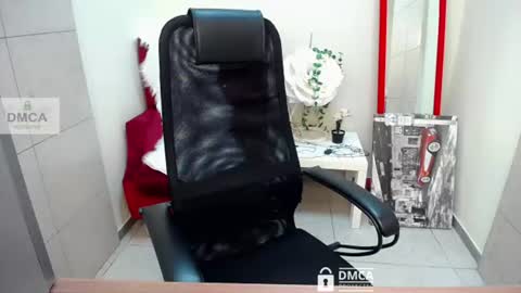 Sia online show from June 22, 10:55 am
