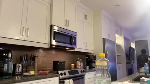 Donny online show from November 15, 9:22 am