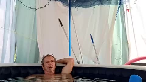 Snapshot of doobie1717 chatting on September 18, 5:39 pm doobie1717 online show from September 18, 5:39 pm