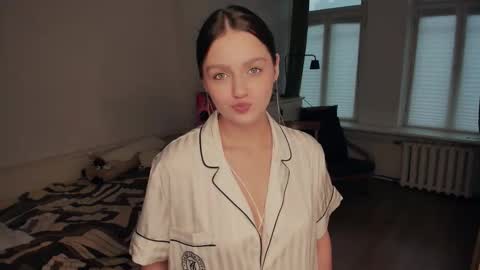 Joey online show from November 30, 10:22 am