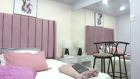 Anny online show from October 14, 12:19 pm