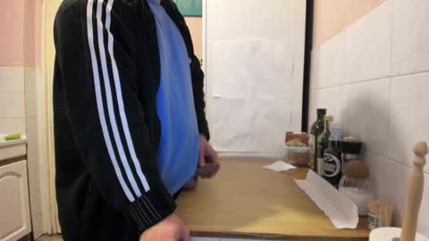 menu  below online show from January 16, 4:49 am