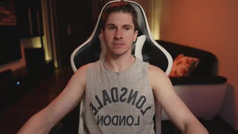 Dorian Reyes online show from May 31, 10:44 pm