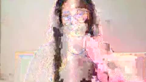 Dorothy online show from May 19, 6:37 pm