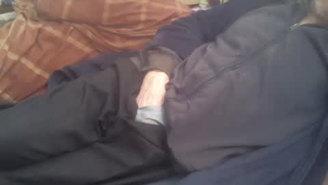 Snapshot of dorsetbiker714 chatting on February 5, 12:27 pm Hello  welcome to Slutsville  I am the Naked Chef  really  but you may call me Peter online show from February 5, 12:27 pm