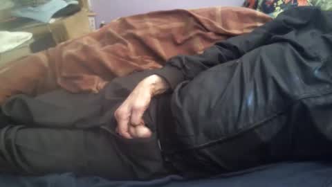 Hello  welcome to Slutsville  I am the Naked Chef  really  but you may call me Peter online show from April 10, 11:37 am