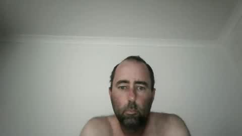 dossy1981 online show from February 6, 7:23 am