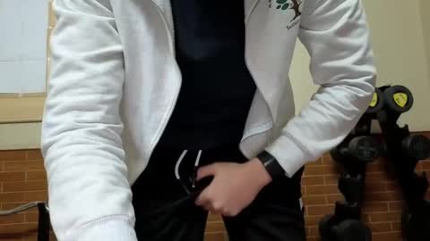 Snapshot of dotx90_fun chatting on January 22, 9:13 am Funlover online show from January 22, 9:13 am