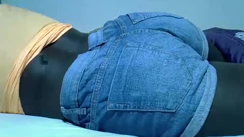 bellie online show from April 13, 2:54 pm