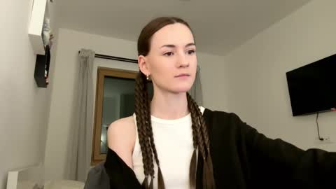 Alice and Mark online show from March 12, 8:12 pm