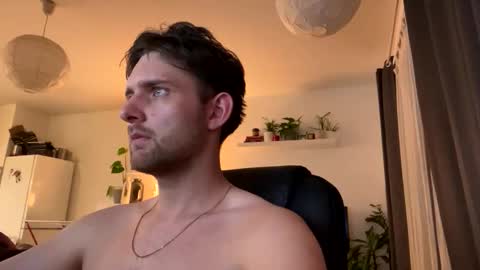 Edii online show from December 3, 6:30 pm