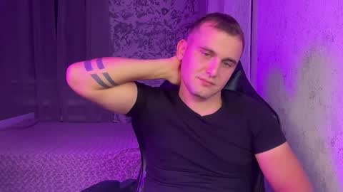 douglas_666 online show from September 10, 8:10 pm