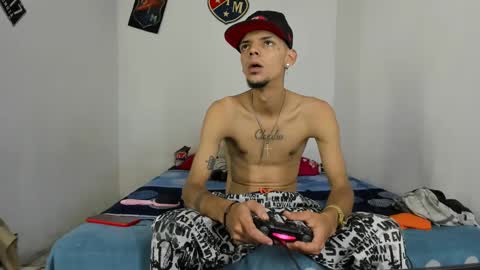 douglas_gallegos online show from January 30, 10:51 pm