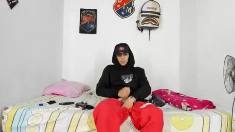 douglas_gallegos online show from December 10, 2:27 am