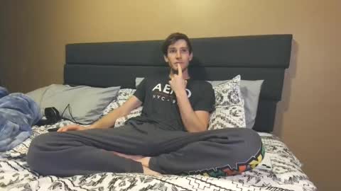 Snapshot of downforthemoney chatting on December 13, 9:13 am downforthemoney online show from December 13, 9:13 am